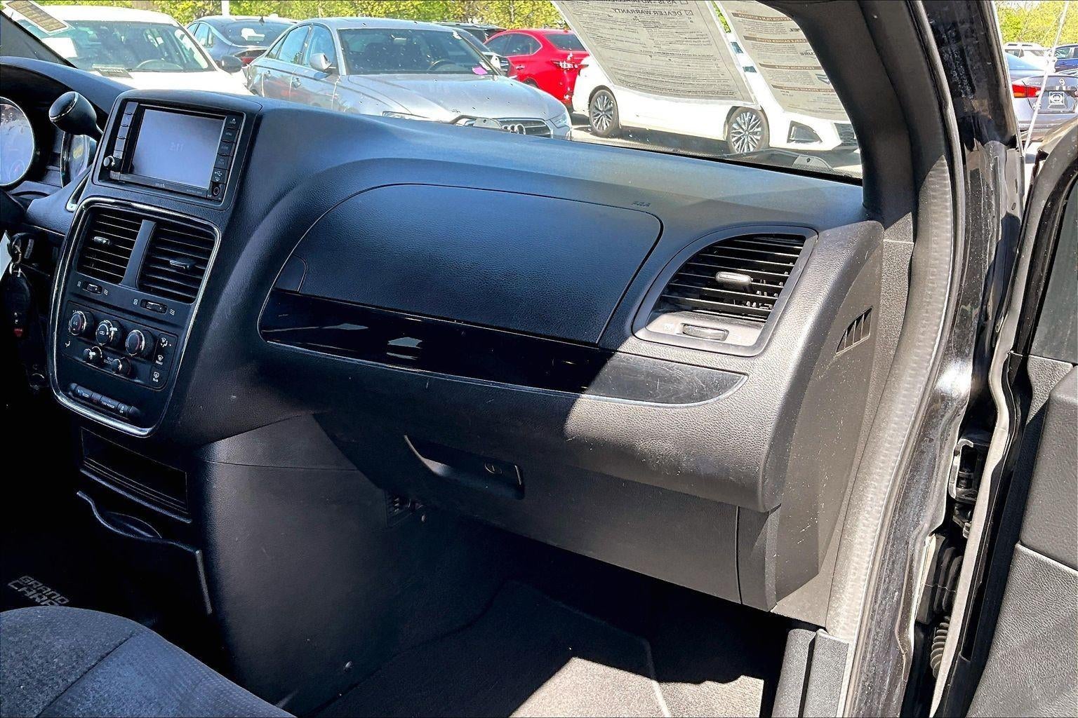 2017 Dodge Grand Caravan SE Plus