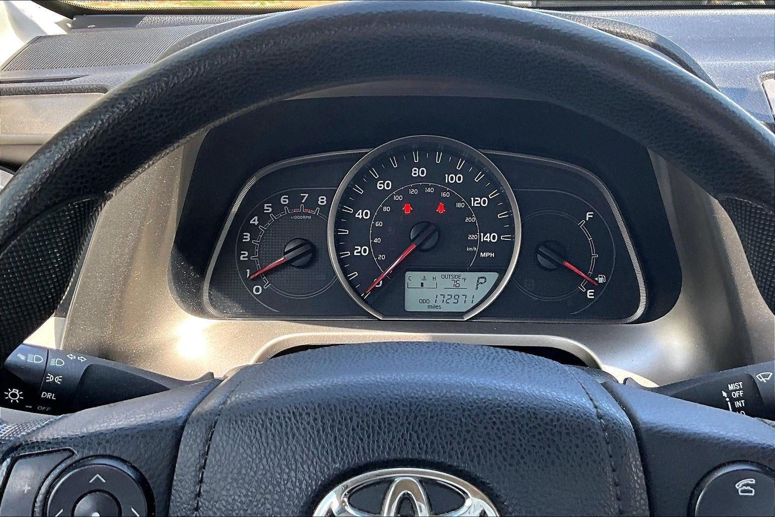 2013 Toyota RAV4 LE
