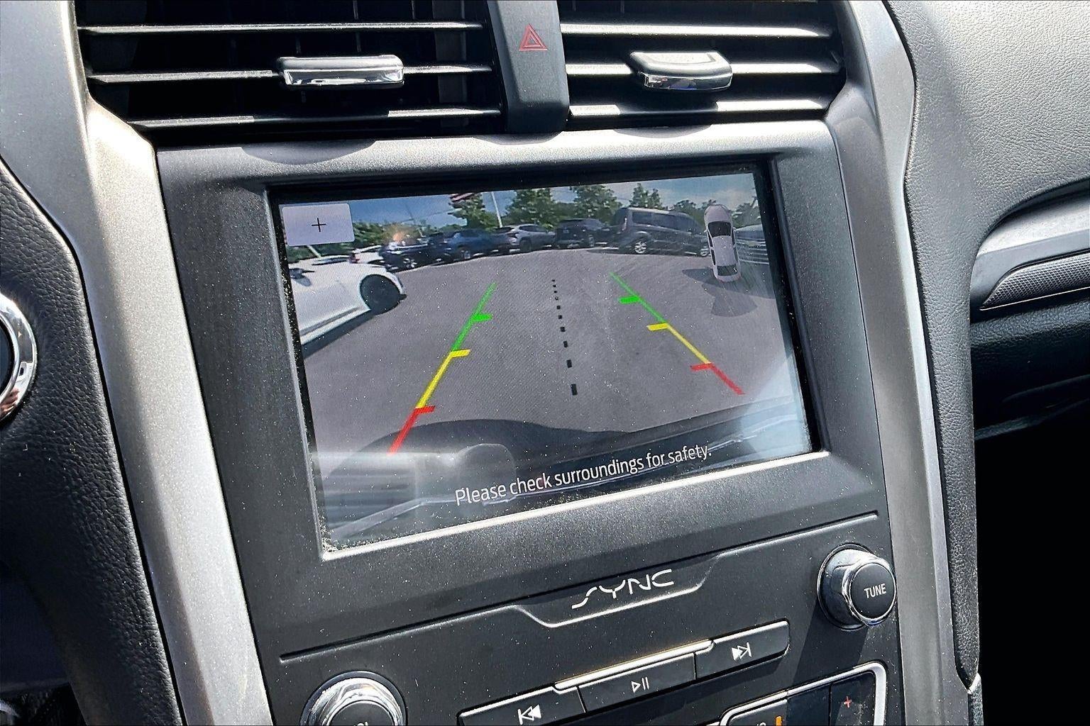 2020 Ford Fusion SE