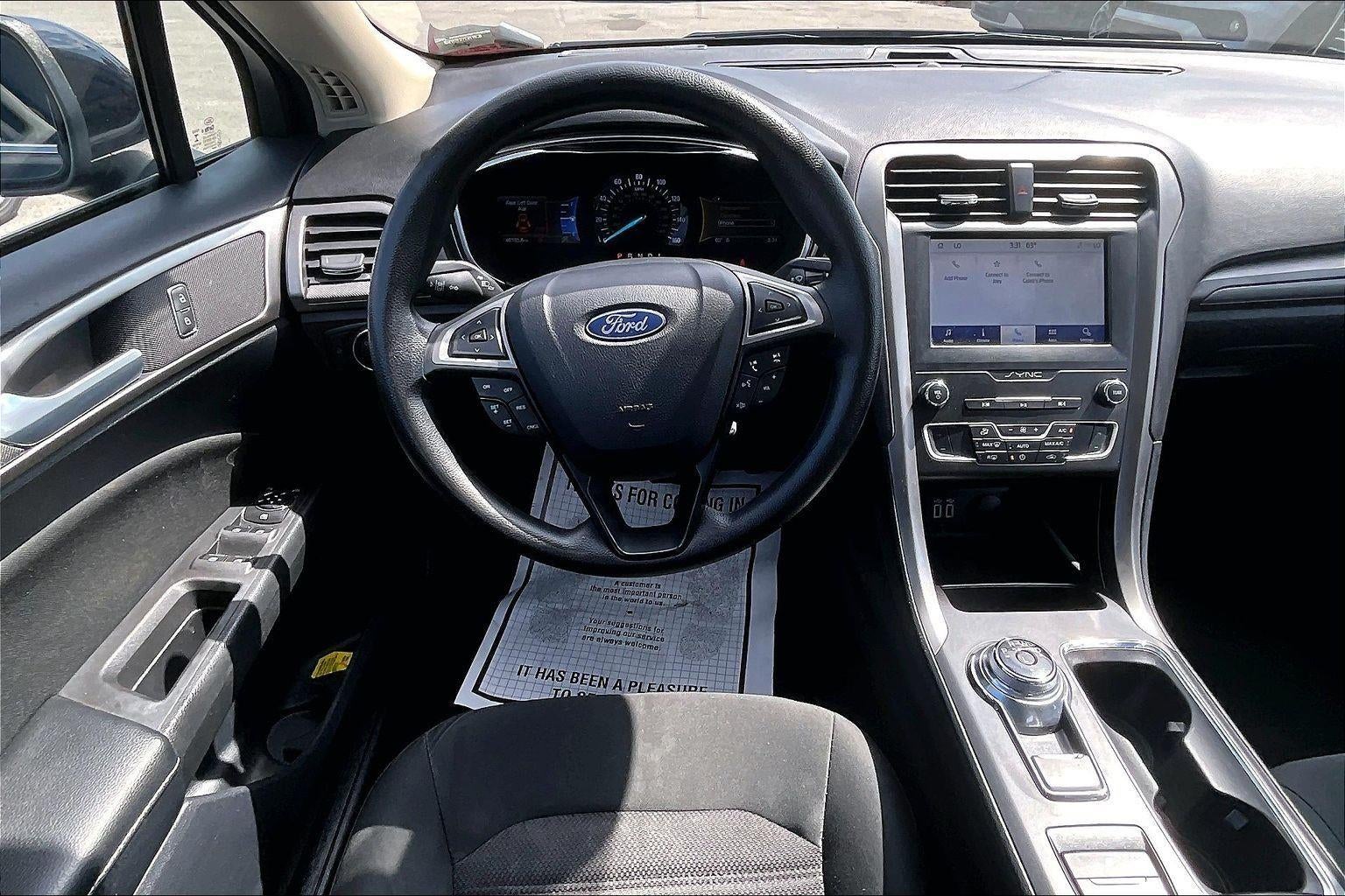 2020 Ford Fusion SE
