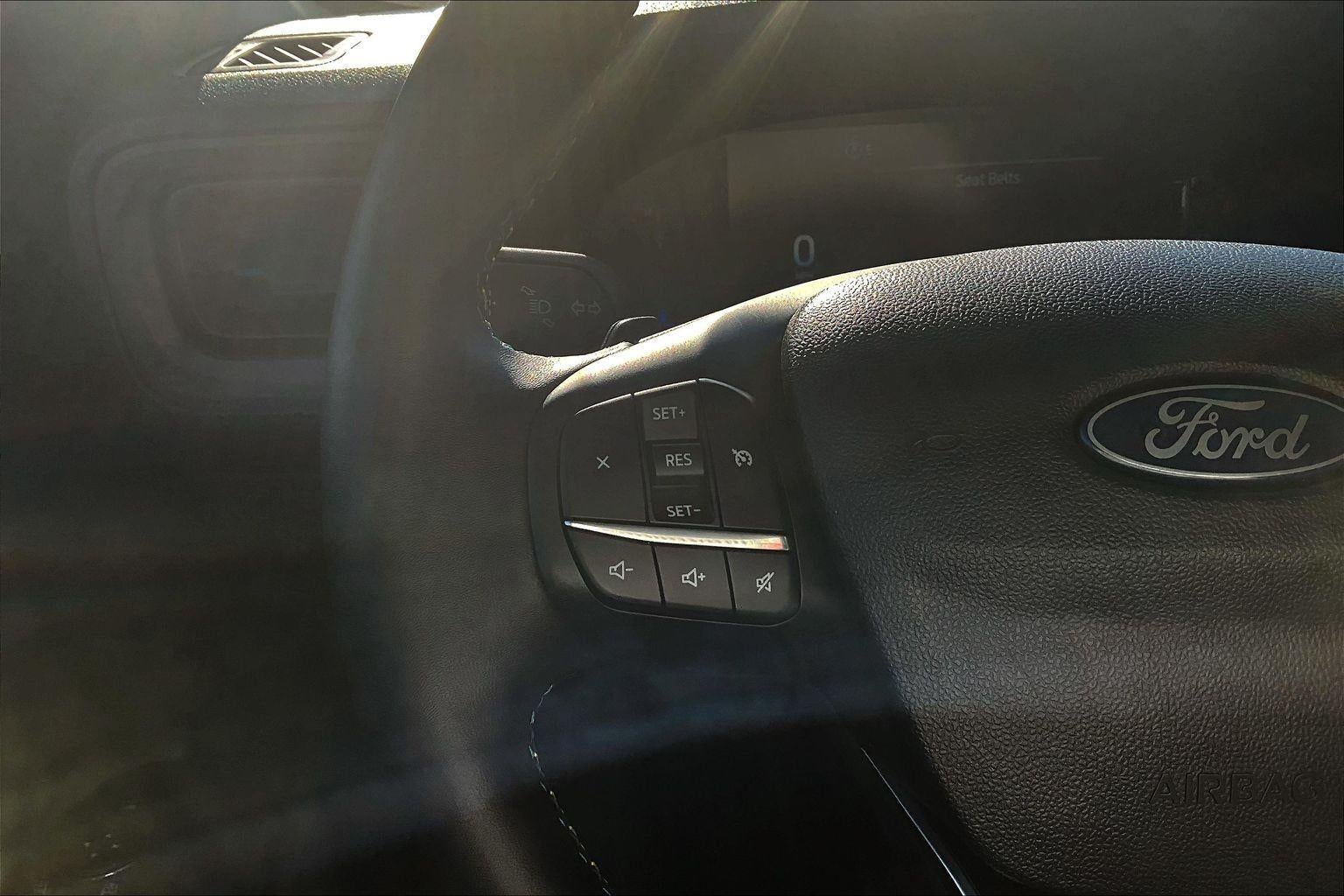 2025 Ford Maverick Lobo Standard