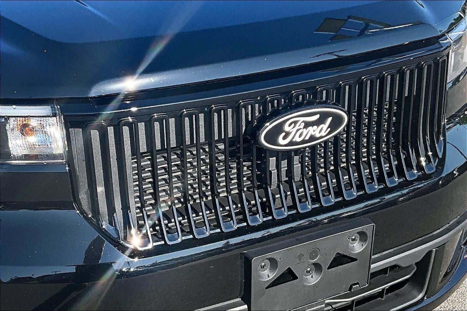 2025 Ford Maverick Lobo Standard