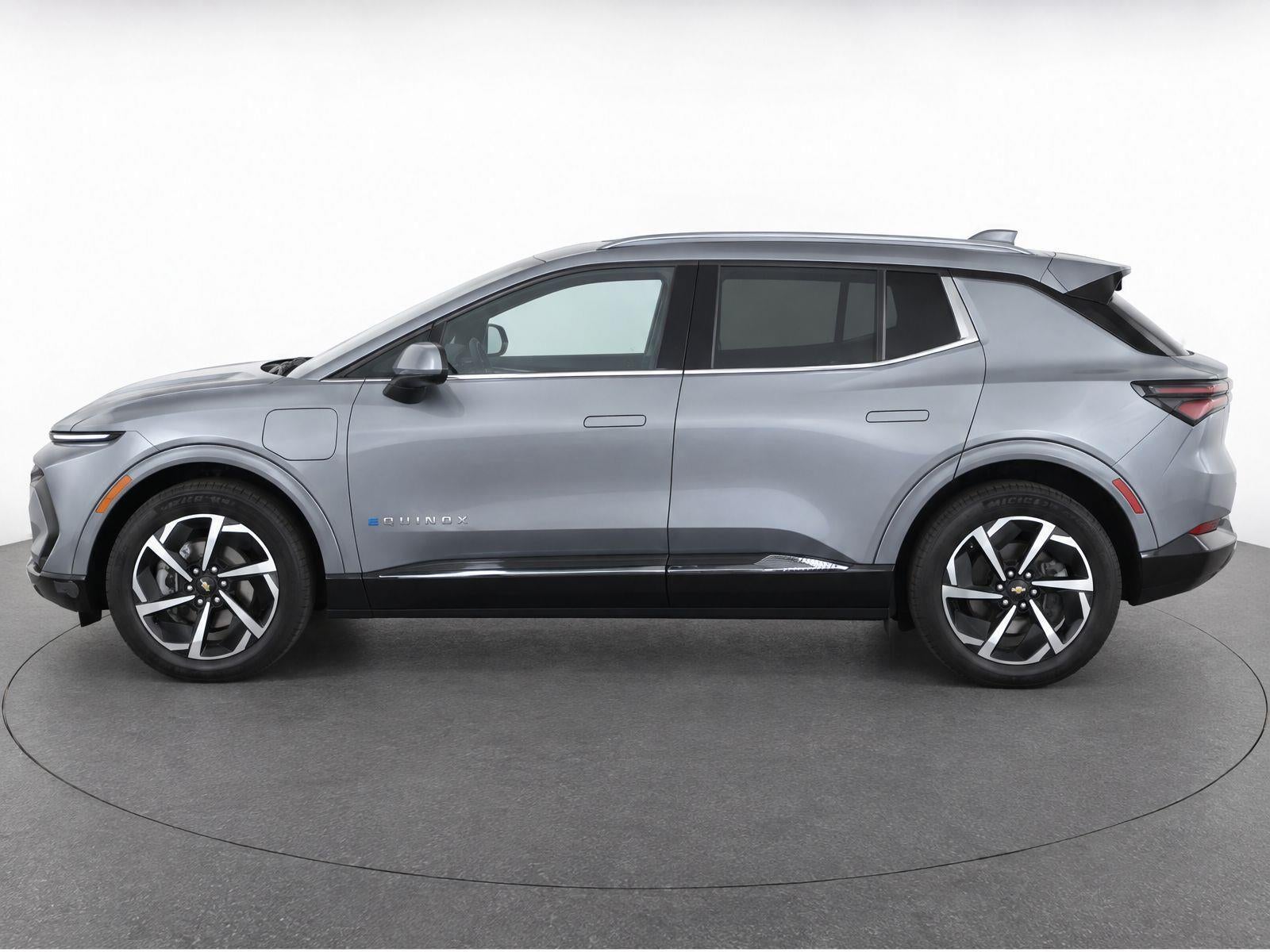 2024 Chevrolet Equinox EV 2LT