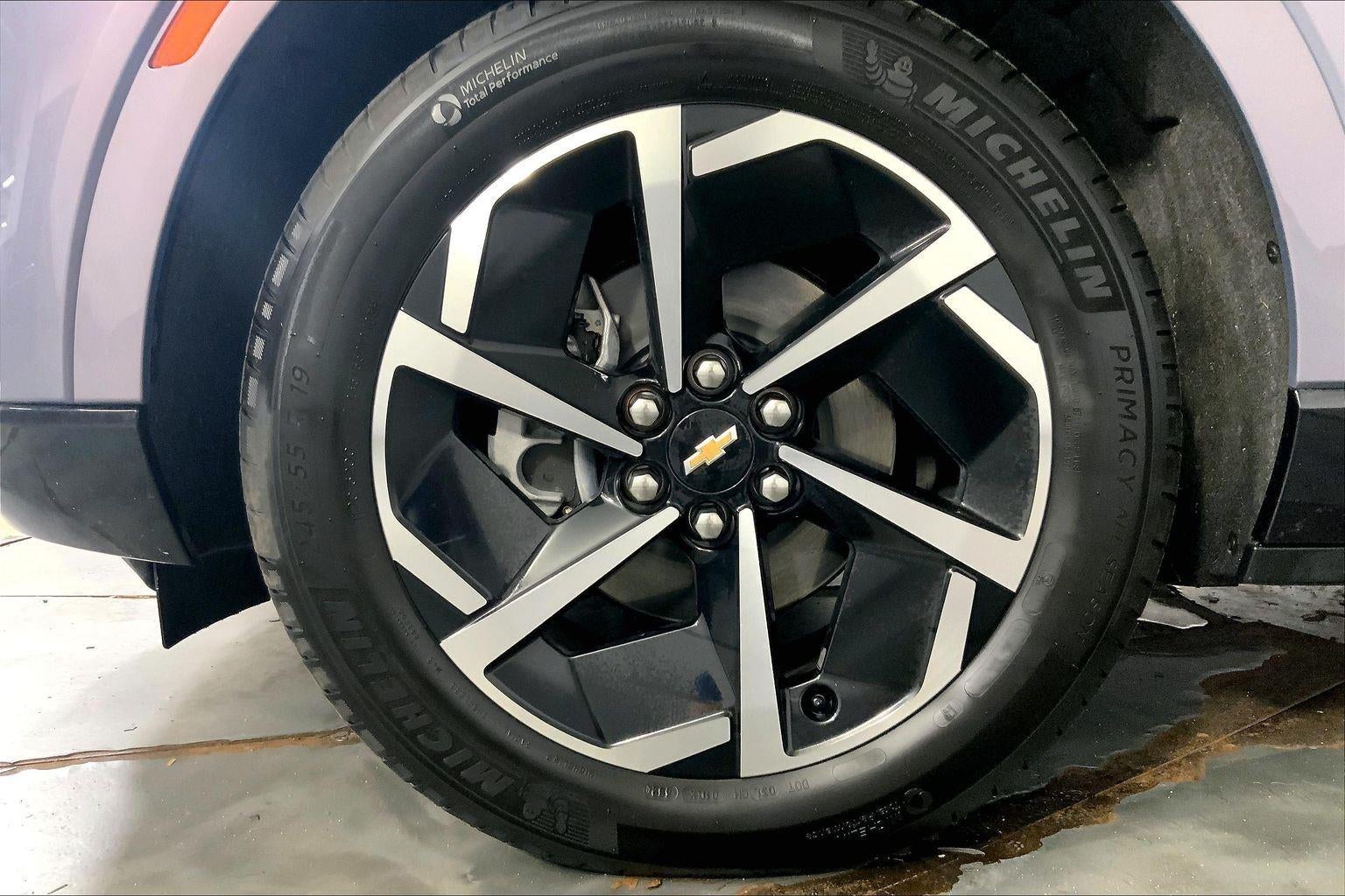 2025 Chevrolet Equinox EV LT