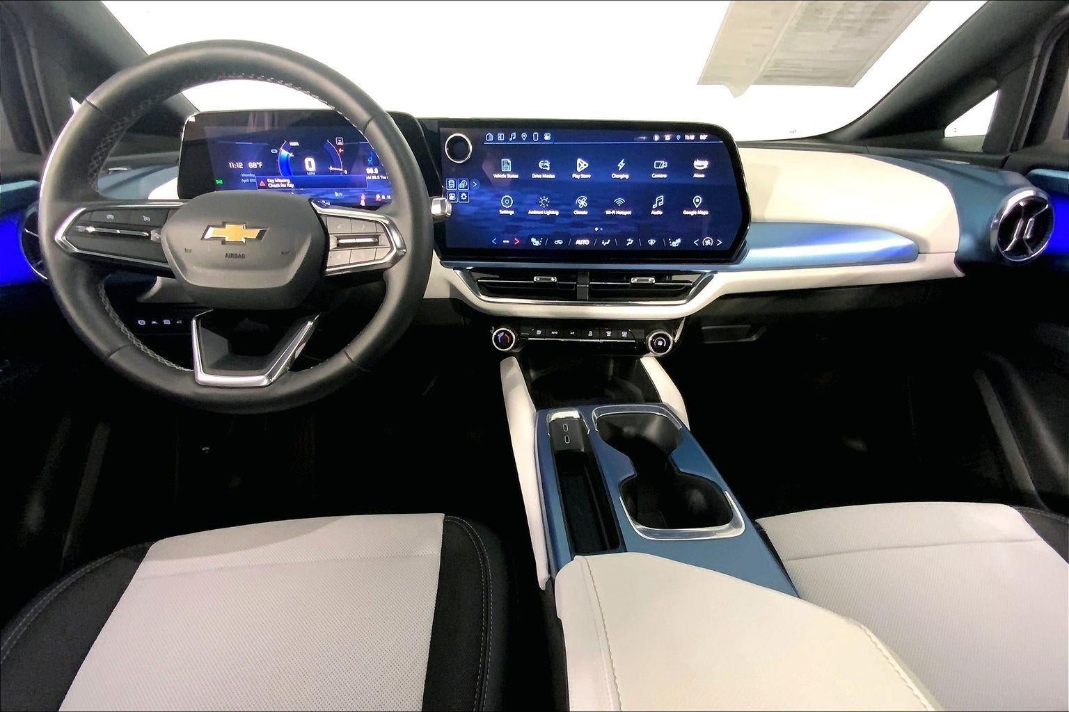 2025 Chevrolet Equinox EV LT