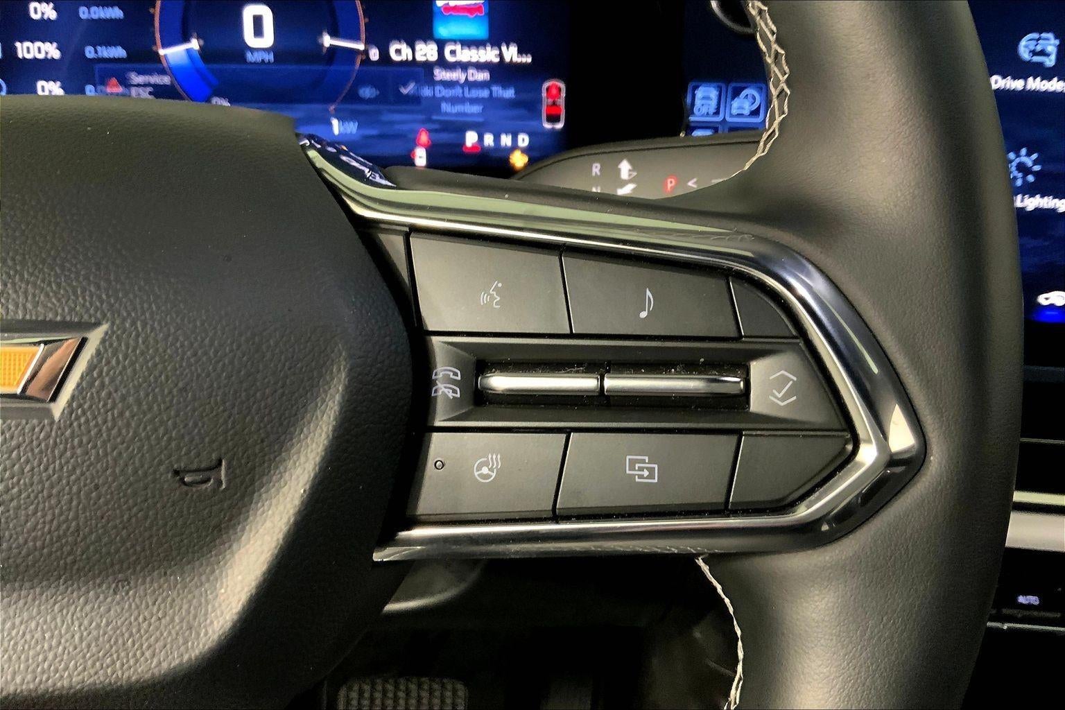 2025 Chevrolet Equinox EV LT