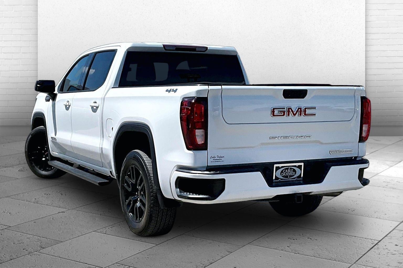 2025 GMC Sierra 1500 Elevation