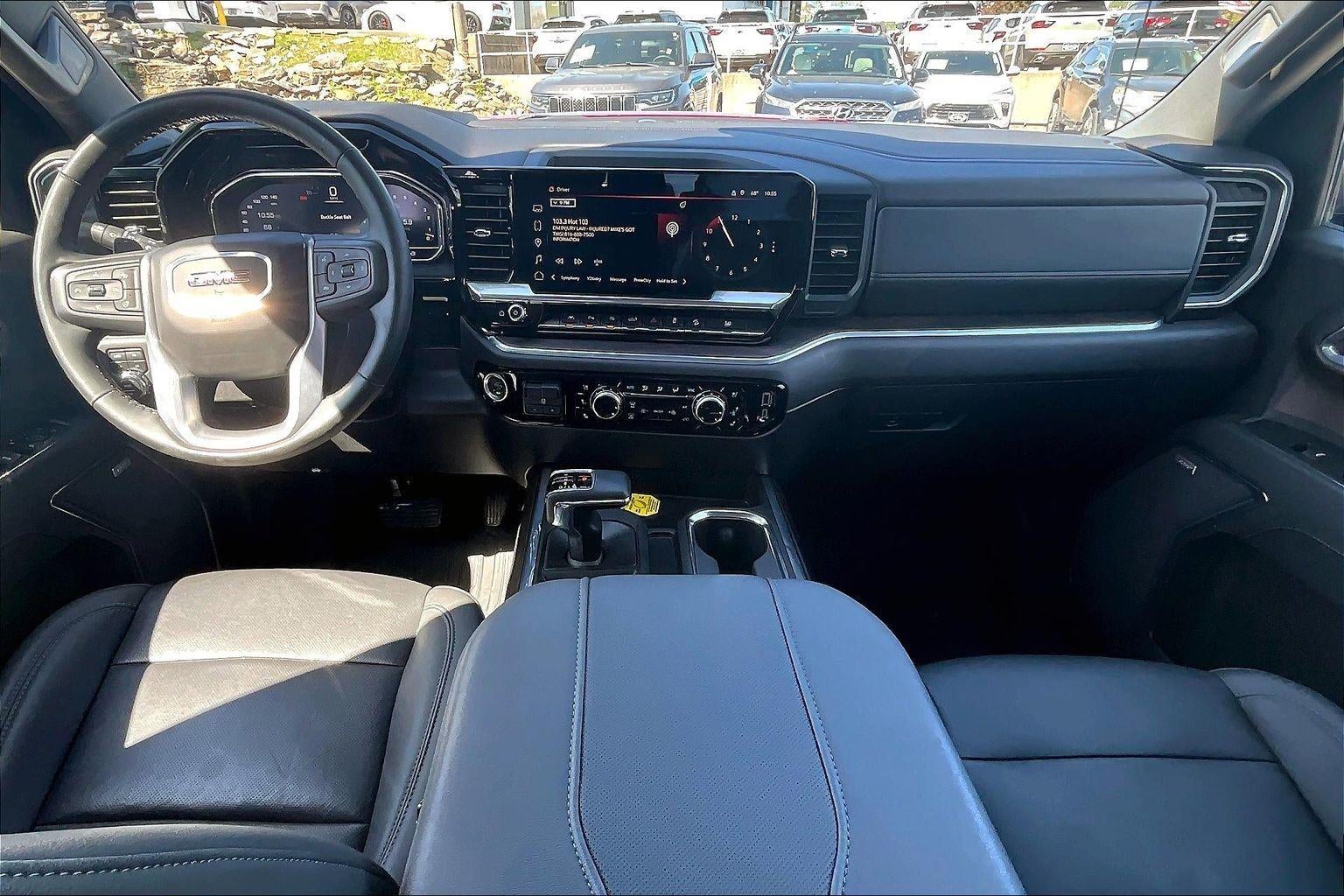 2024 GMC Sierra 1500 SLT