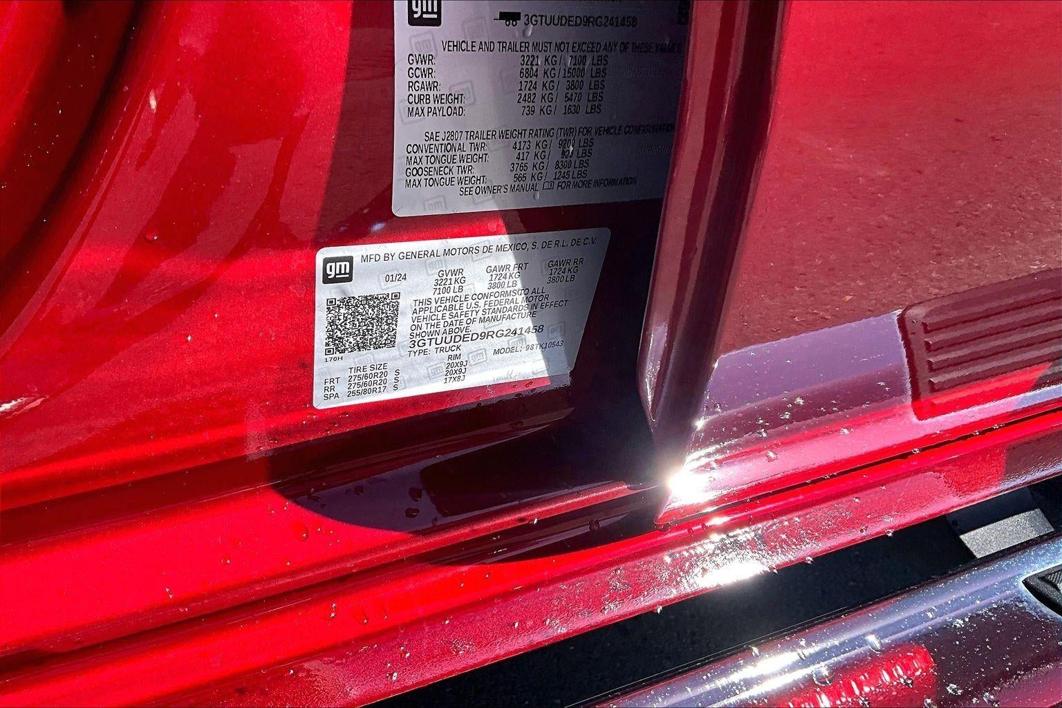 2024 GMC Sierra 1500 SLT