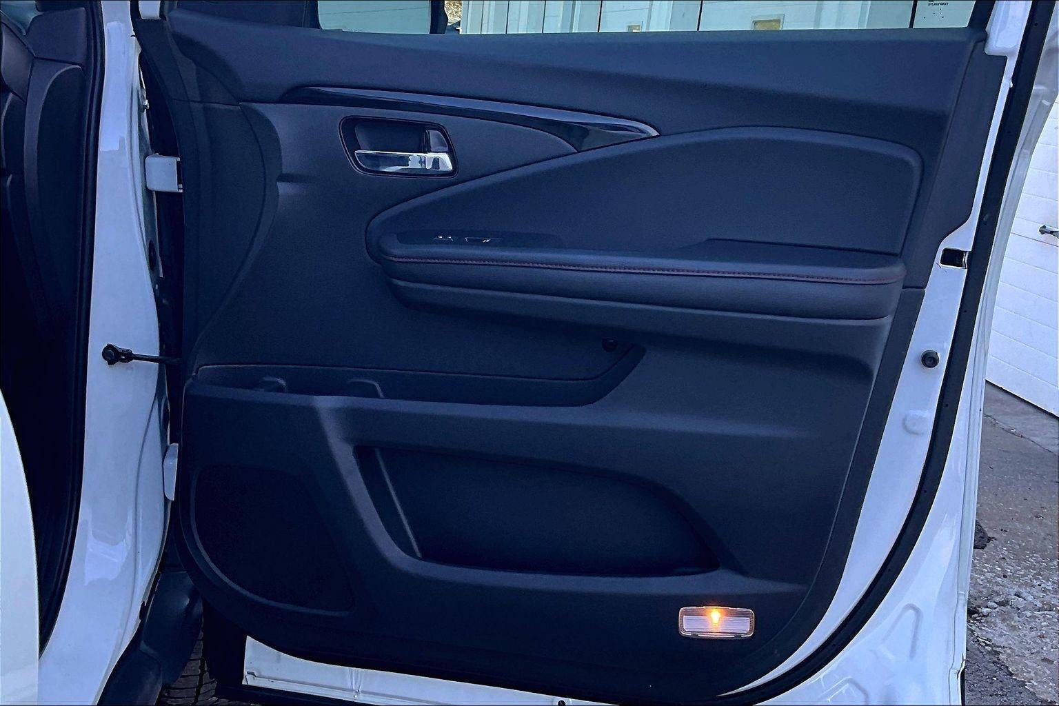 2022 Honda Ridgeline Black Edition