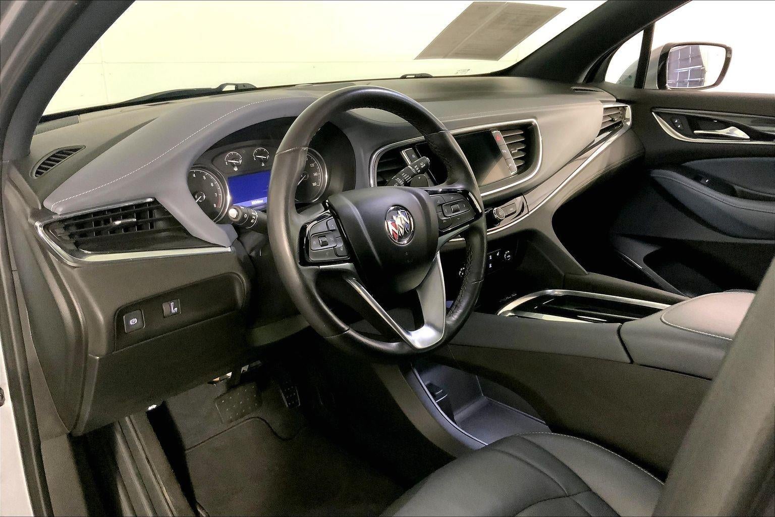 2023 Buick Enclave Essence