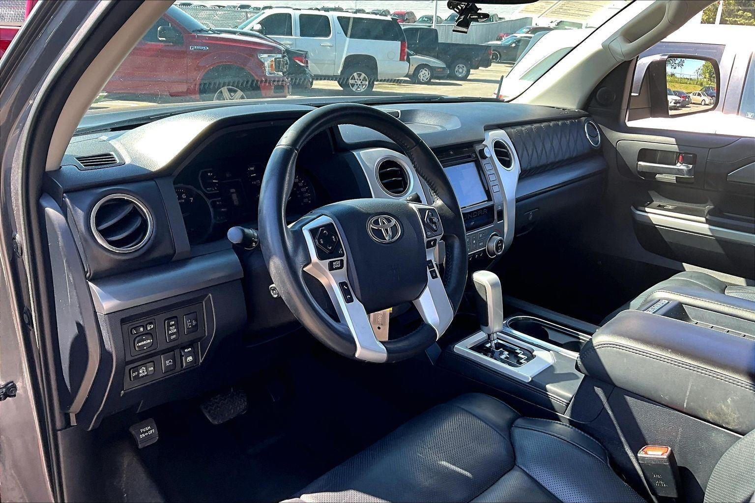 2018 Toyota Tundra 4WD SR5