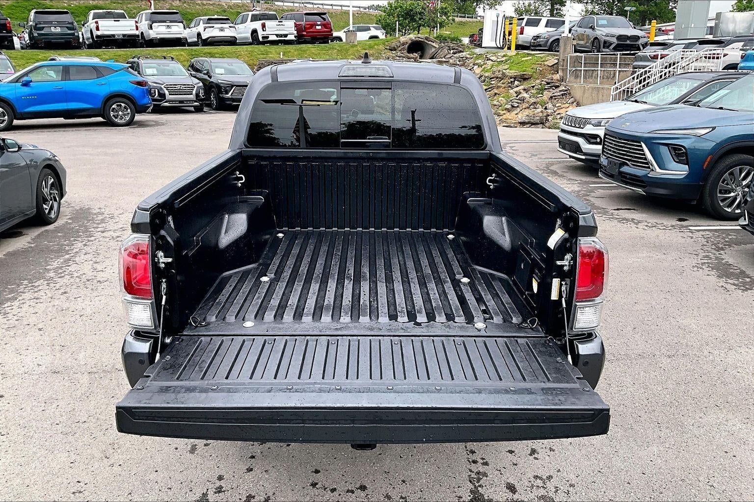 2021 Toyota Tacoma 4WD SR