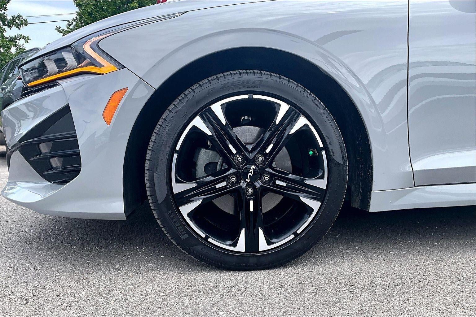 2024 Kia K5 GT-Line