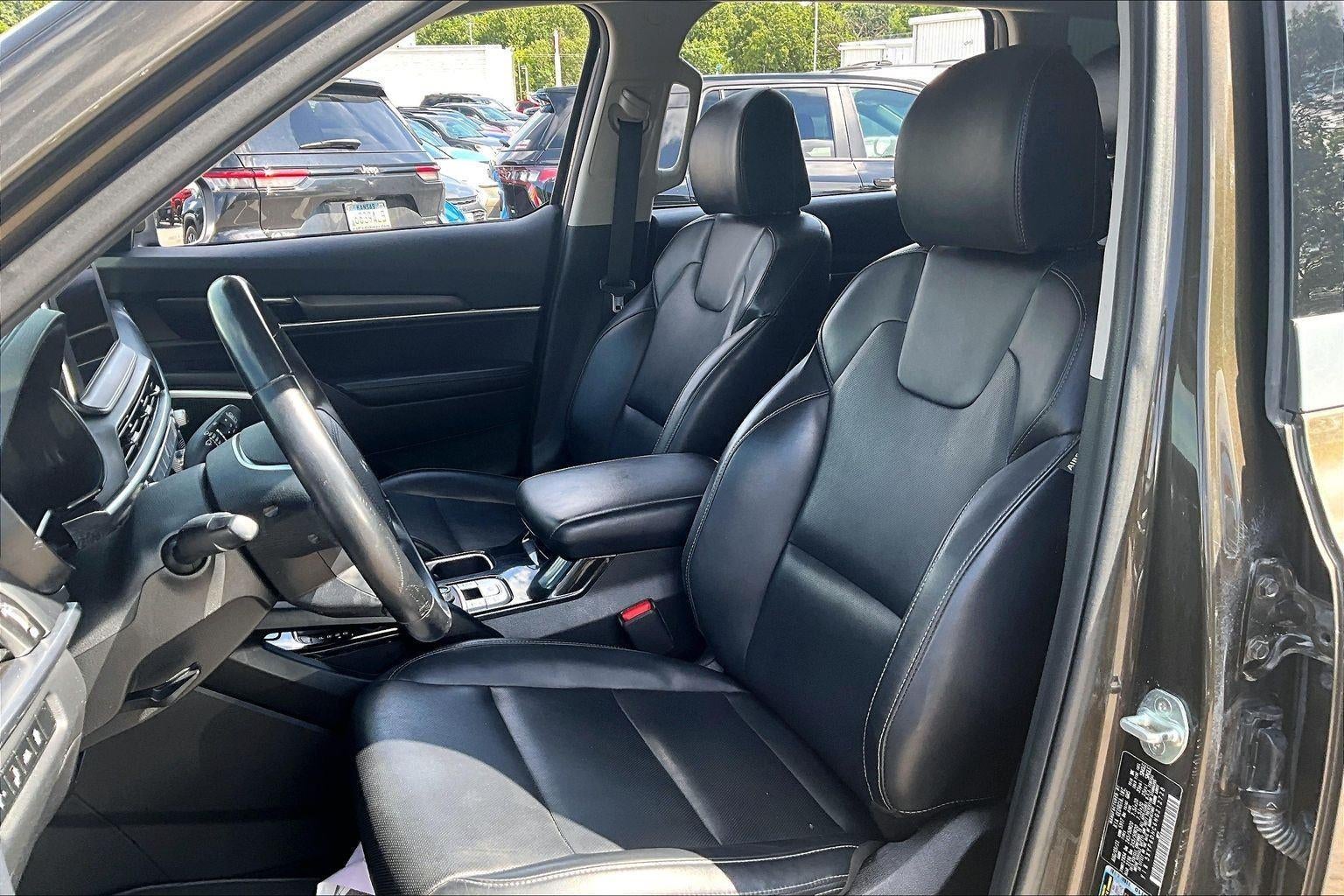 2022 Kia Telluride S