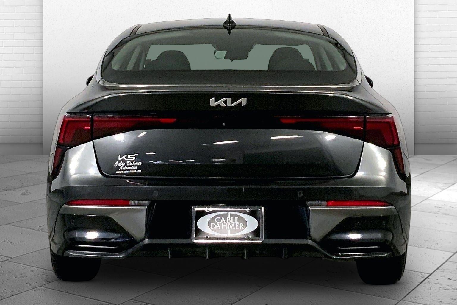 2025 Kia K5 LXS