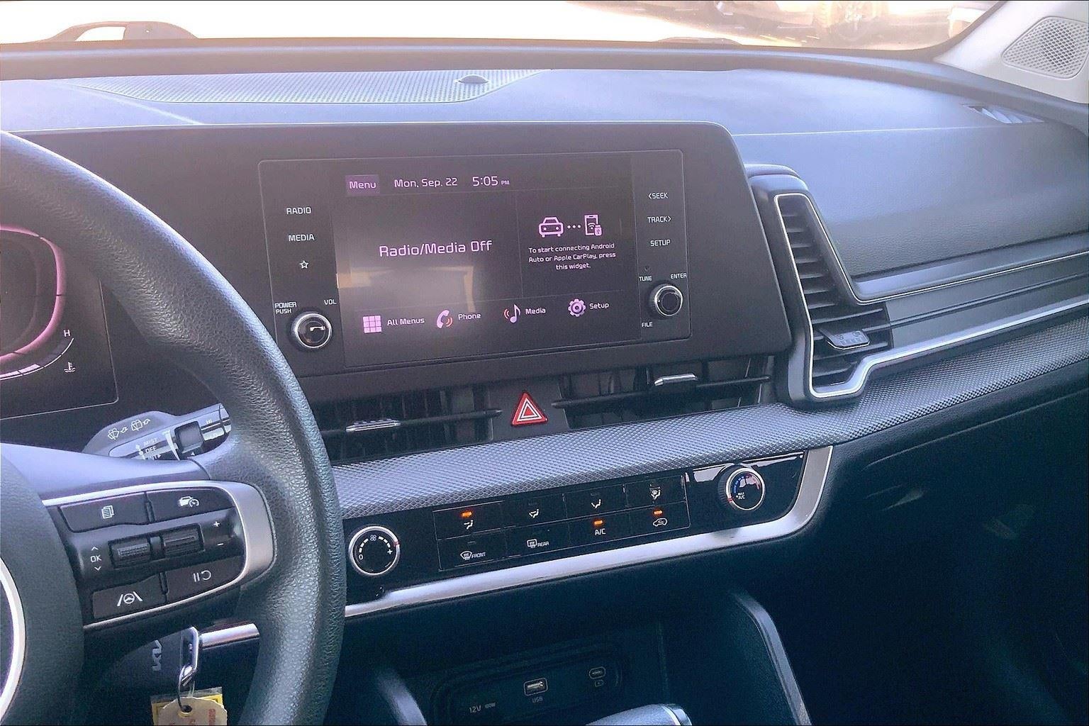 2023 Kia Sportage LX