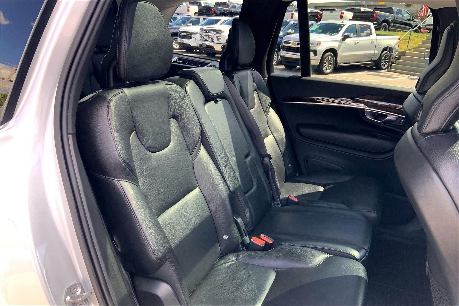 2019 Volvo XC90 Momentum