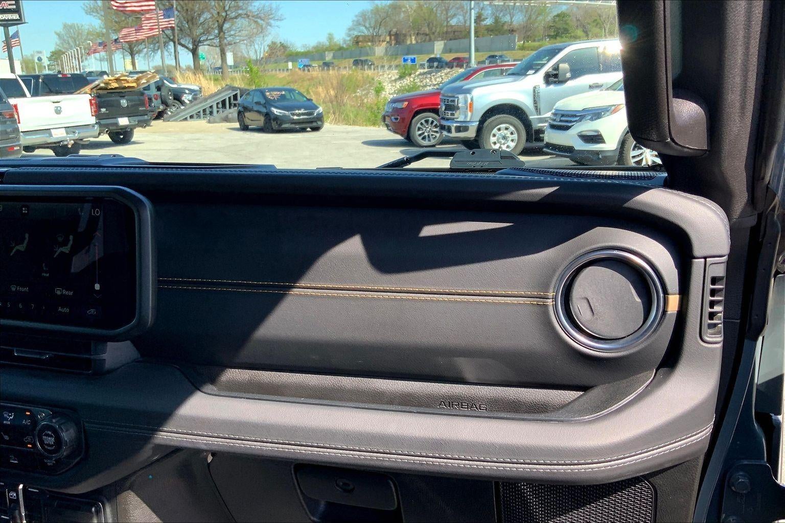 2024 Jeep Wrangler 4-Door Sahara 4x4