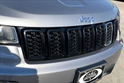 2017 Jeep Grand Cherokee Laredo