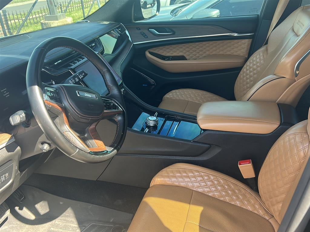 2022 Jeep Grand Cherokee Summit 4x4