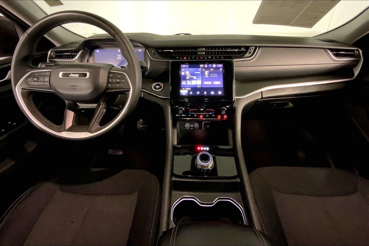 2023 Jeep Grand Cherokee L Laredo