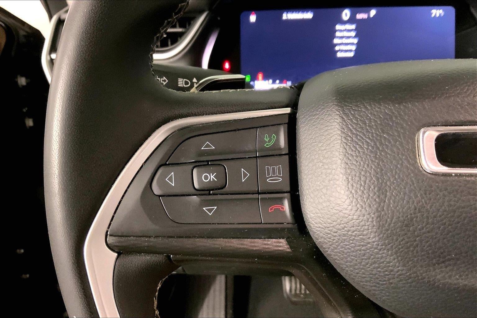 2023 Jeep Grand Cherokee L Laredo