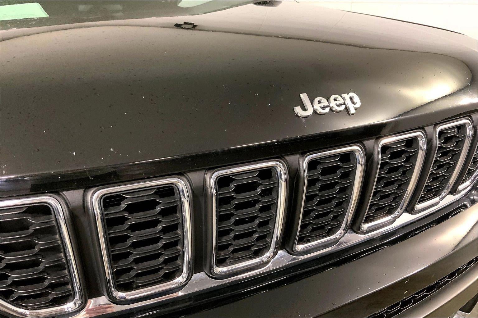 2023 Jeep Grand Cherokee L Laredo