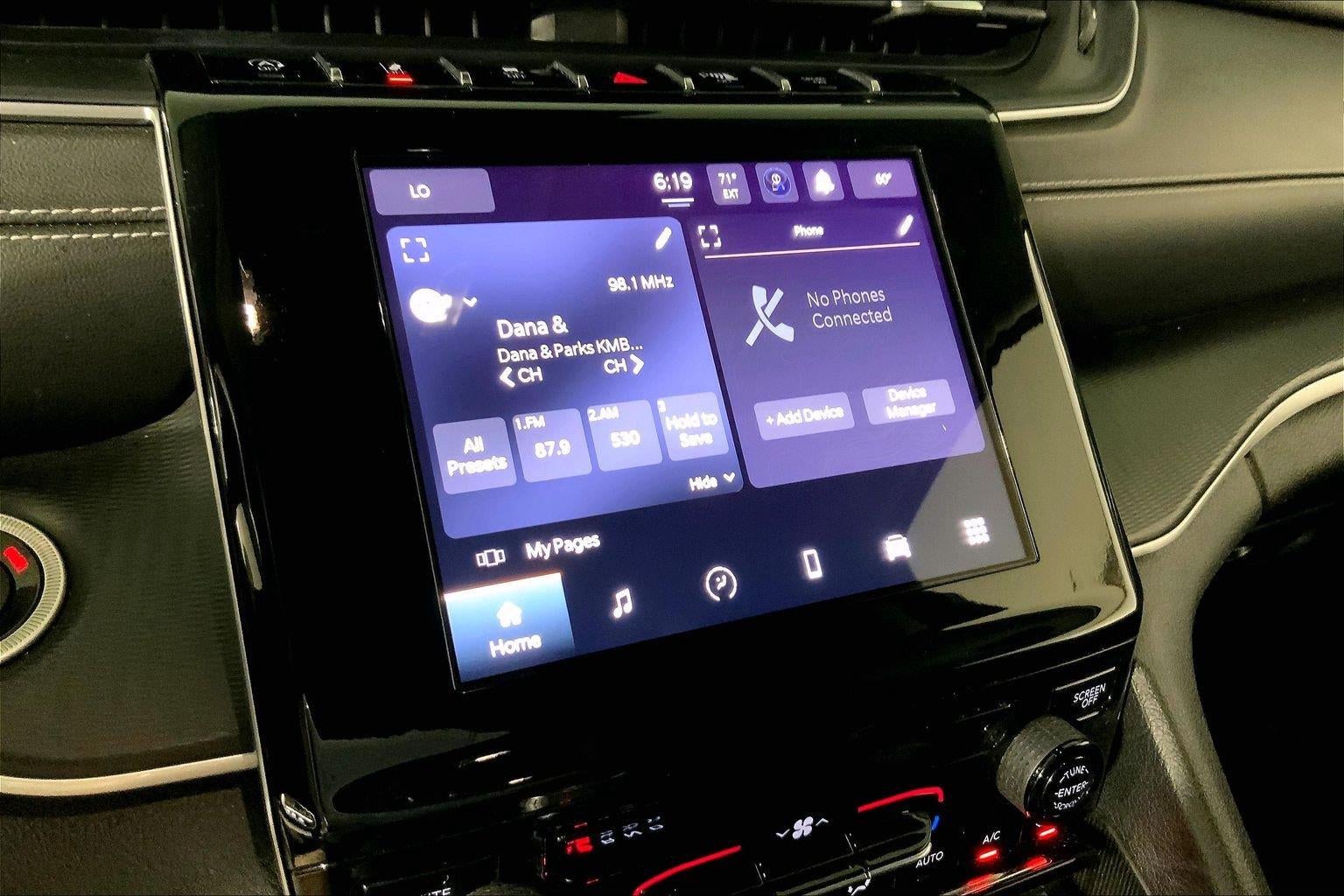 2023 Jeep Grand Cherokee L Laredo