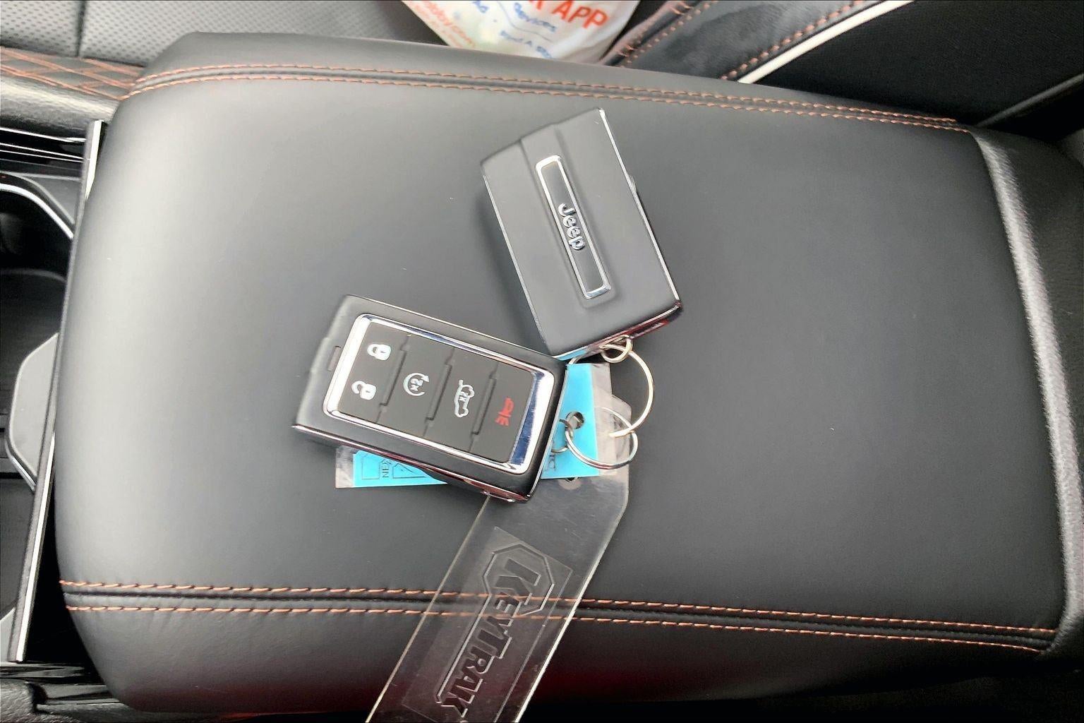 2025 Jeep Grand Cherokee L Summit 4x4