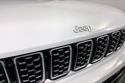 2025 Jeep Grand Cherokee L Summit 4x4