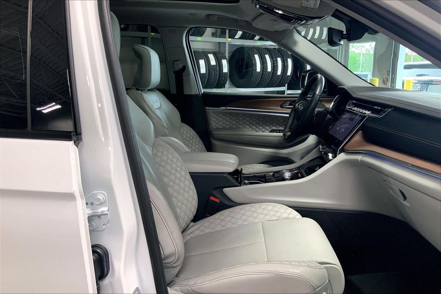 2022 Jeep Grand Cherokee 4xe Summit 4x4