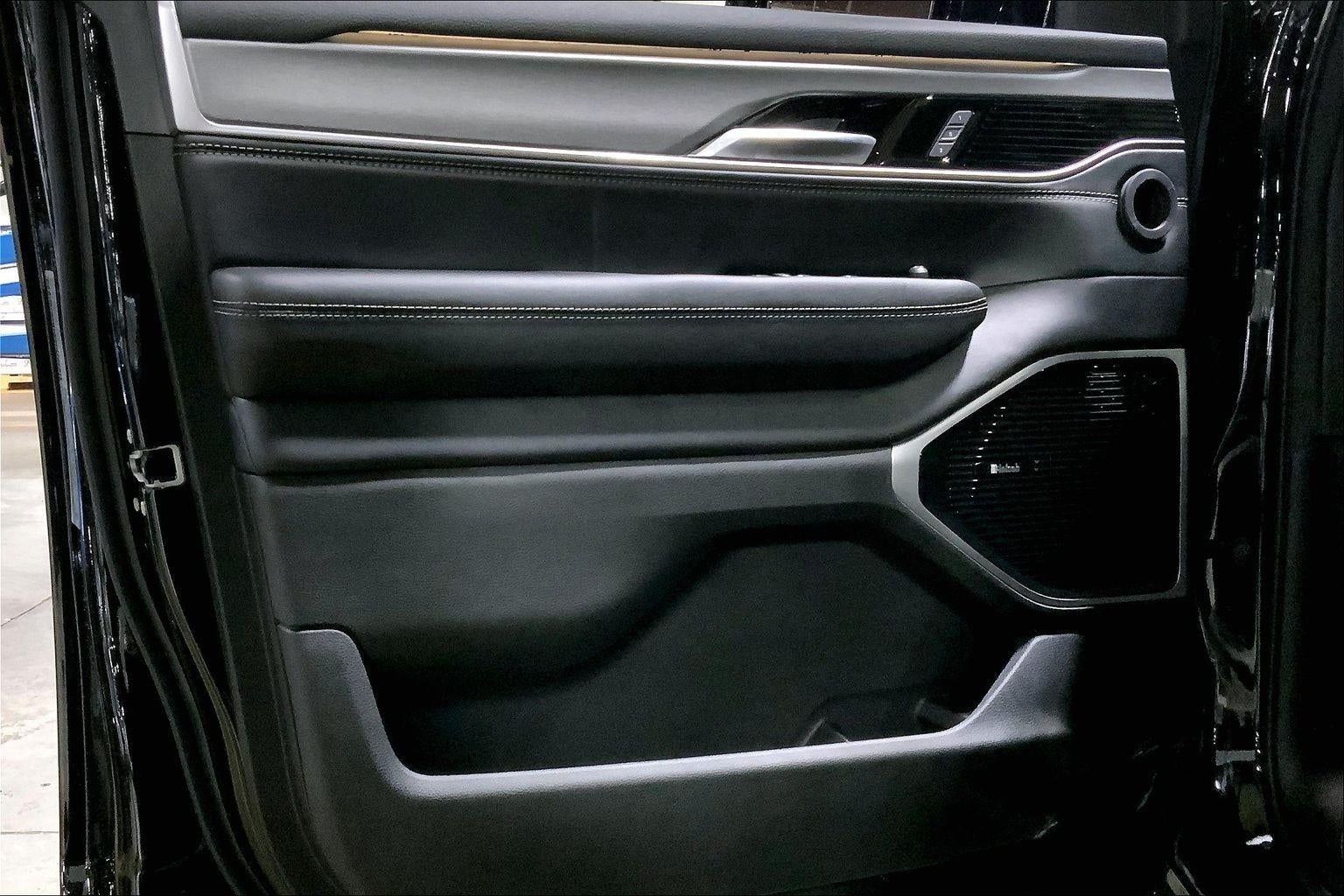 2025 Jeep Wagoneer L Super 4x4
