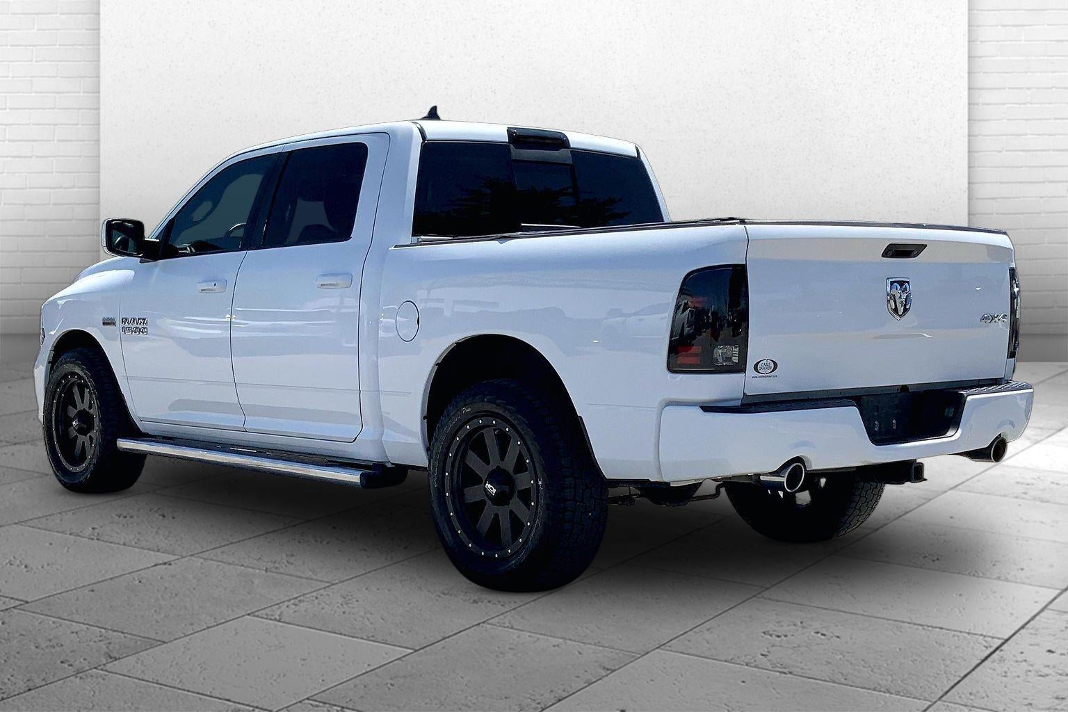 2016 RAM 1500 Sport