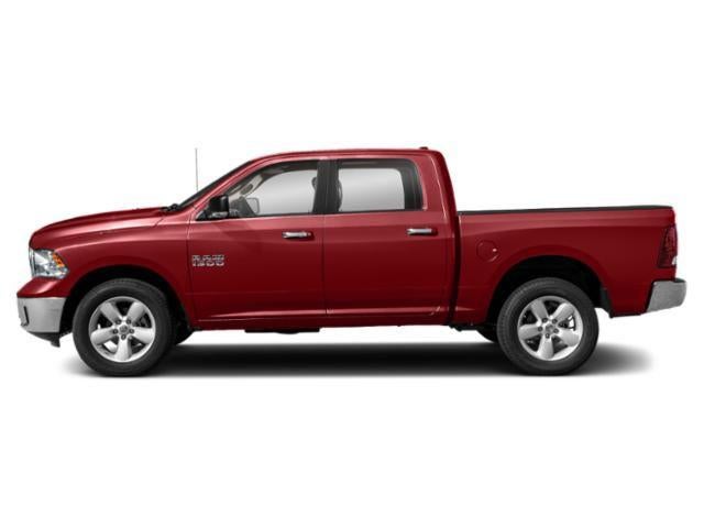 2022 RAM 1500 Classic SLT Crew Cab 4x4 6'4' Box