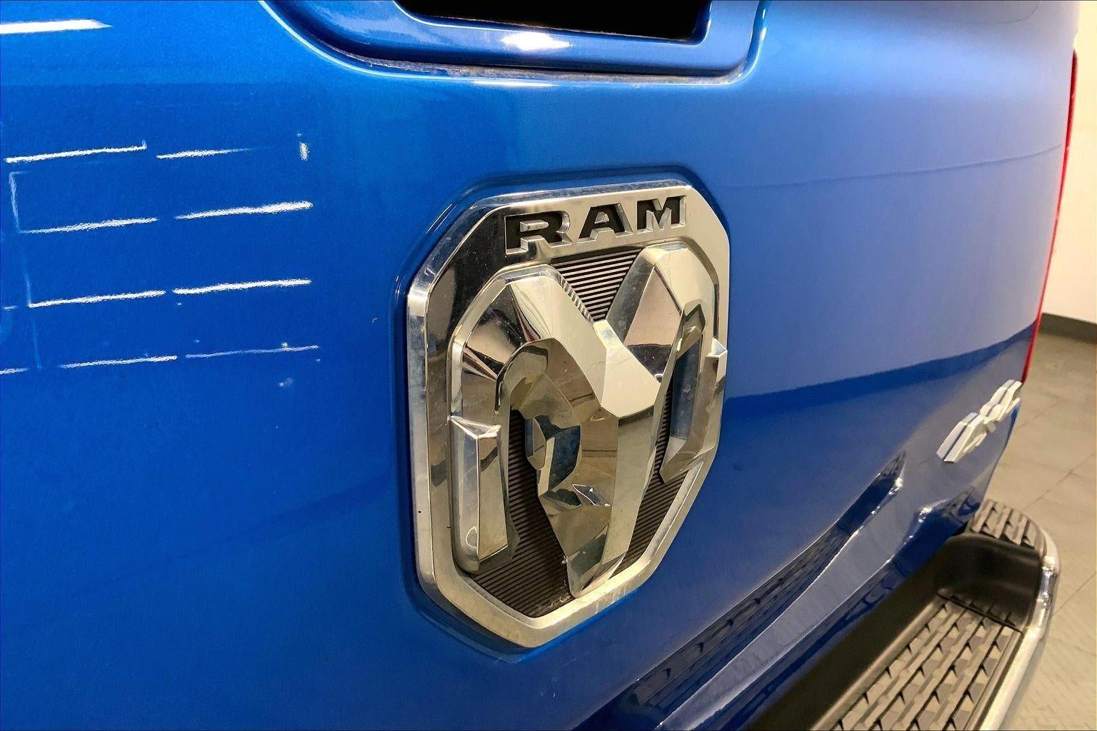 2022 RAM 1500 Big Horn Crew Cab 4x4 6'4' Box
