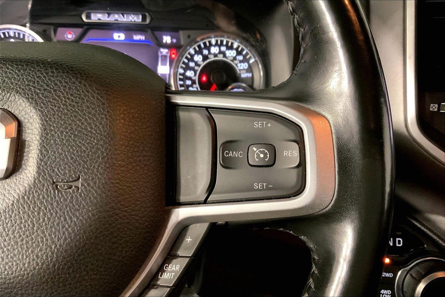 2022 RAM 1500 Big Horn Crew Cab 4x4 6'4' Box