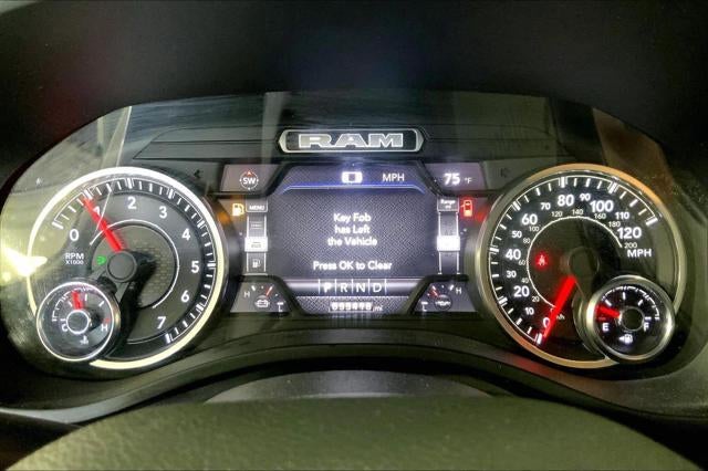 2022 RAM 1500 Big Horn Crew Cab 4x4 6'4' Box