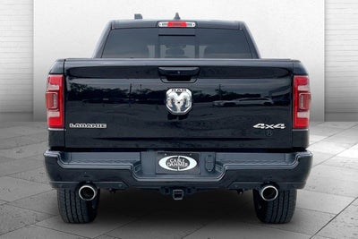 2020 RAM 1500 Laramie Crew Cab 4x4 5'7' Box
