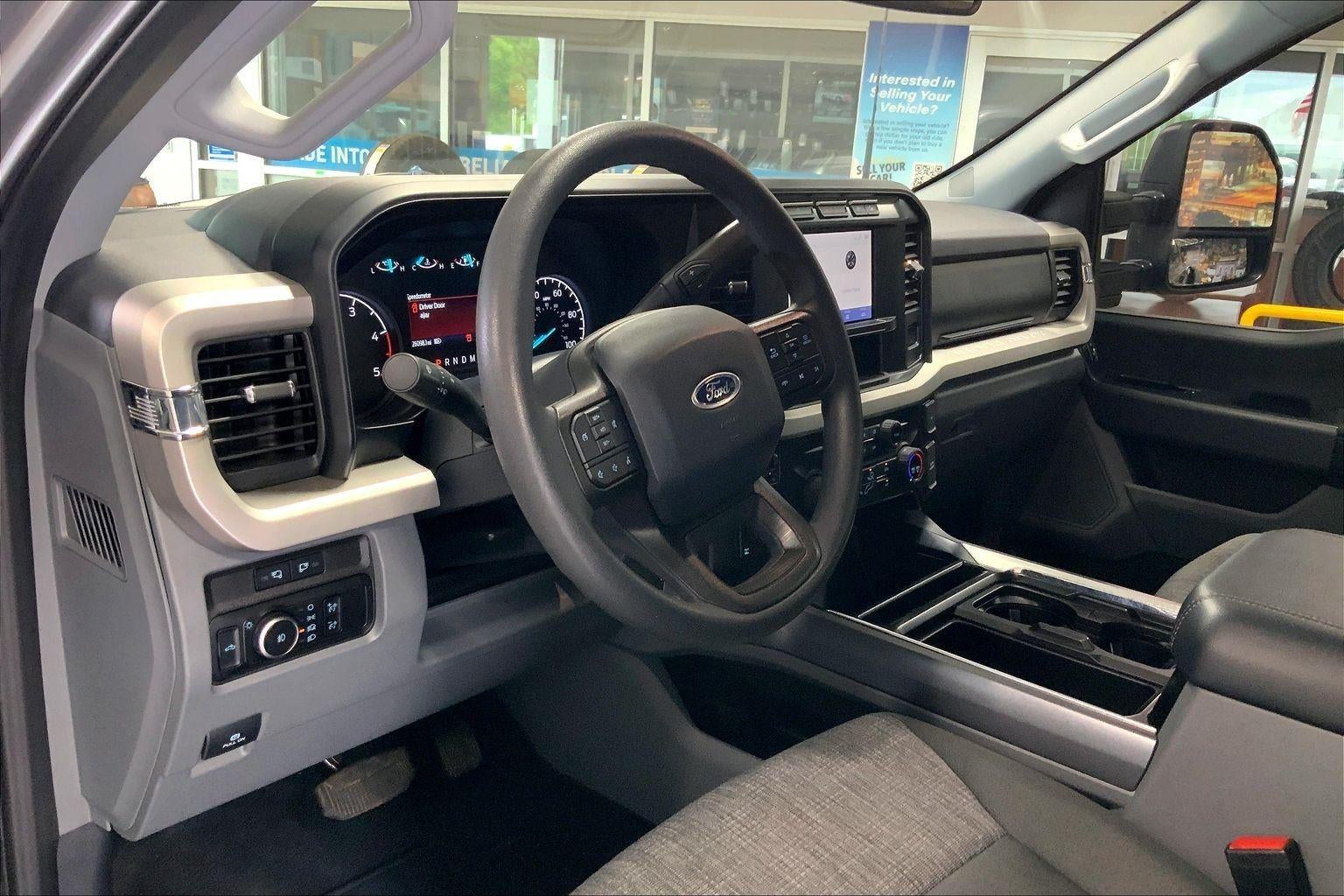 2023 Ford F-250 XLT