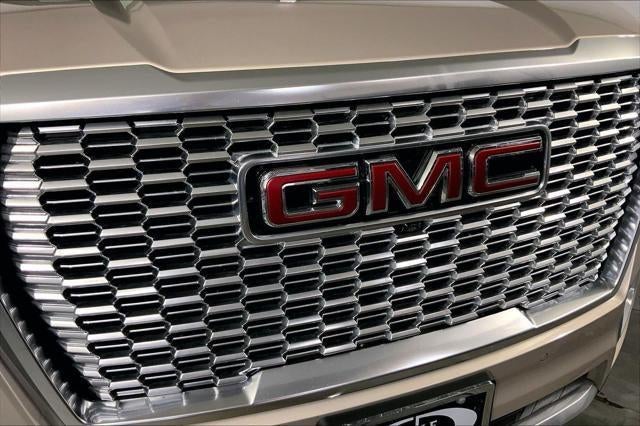 2021 GMC Yukon 4WD Denali