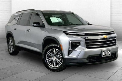 2024 Chevrolet Traverse AWD LT