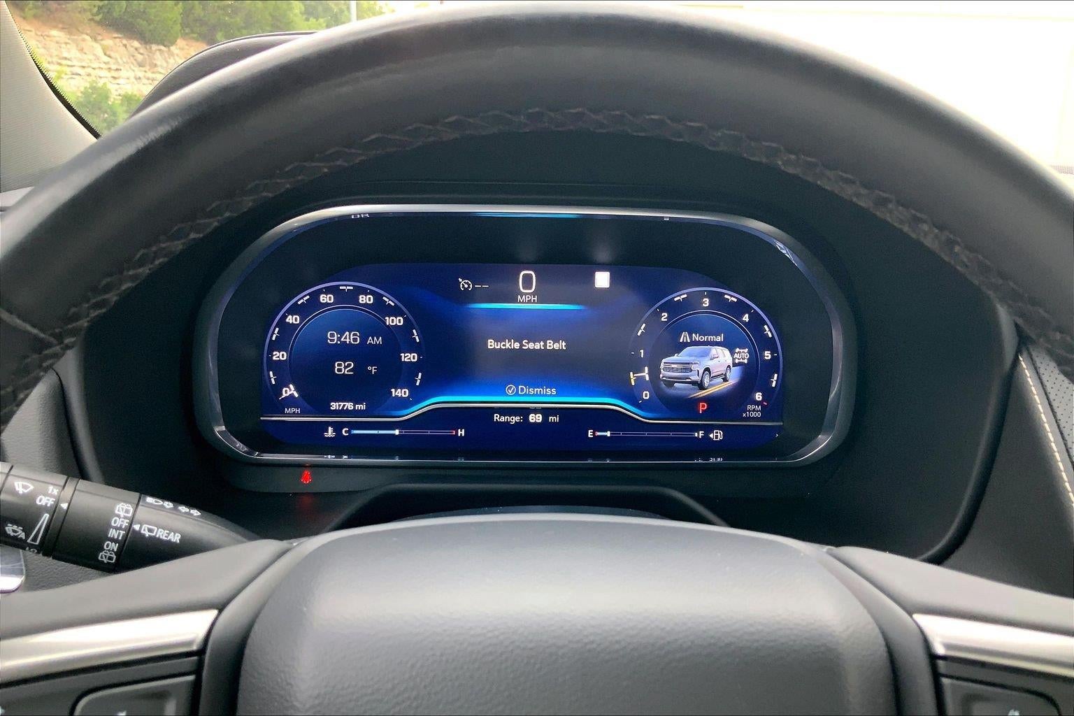 2023 Chevrolet Suburban 4WD Premier