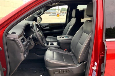 2023 Chevrolet Suburban 4WD Premier