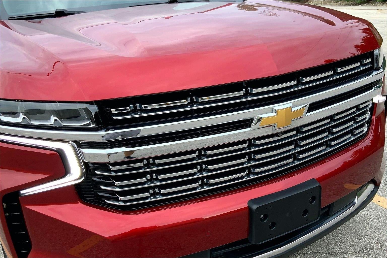 2023 Chevrolet Suburban 4WD Premier