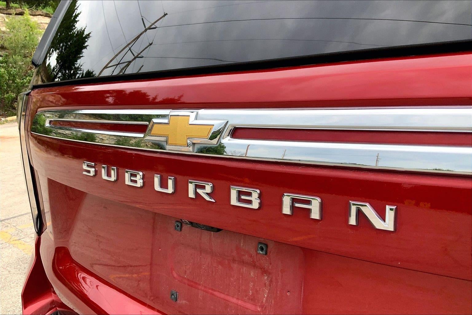 2023 Chevrolet Suburban 4WD Premier