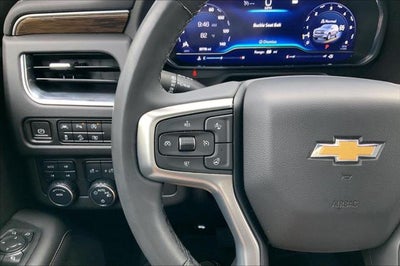 2023 Chevrolet Suburban 4WD Premier