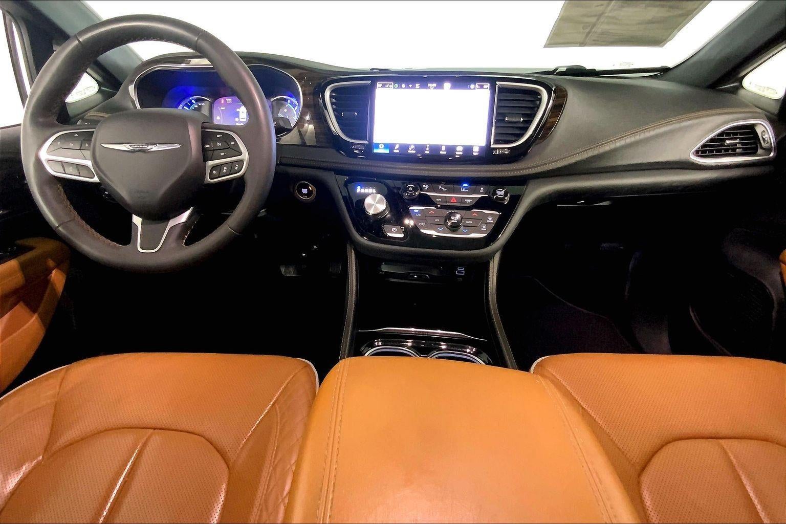 2023 Chrysler Pacifica Hybrid Pinnacle