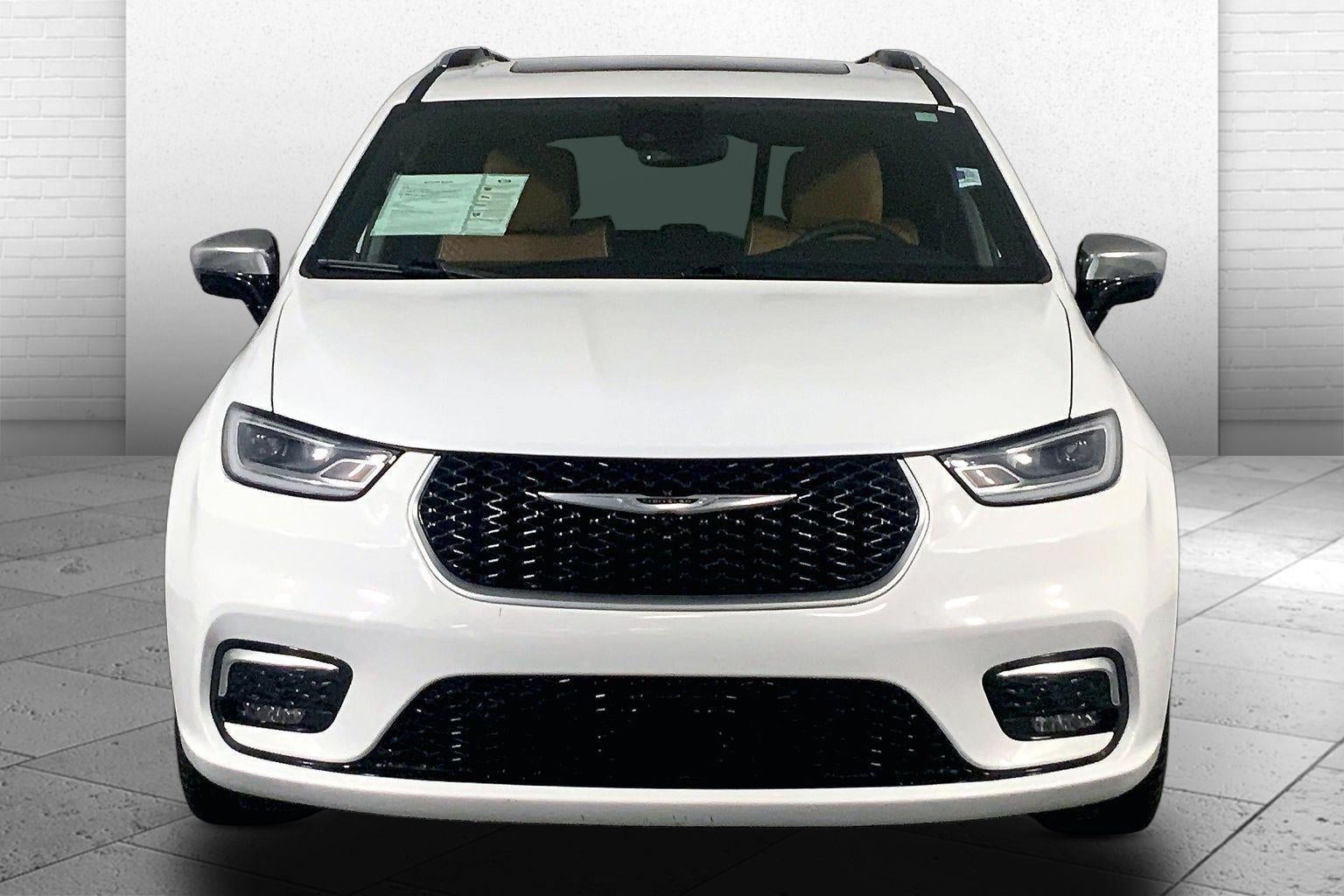 2023 Chrysler Pacifica Hybrid Pinnacle