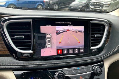 2021 Chrysler Pacifica Limited AWD